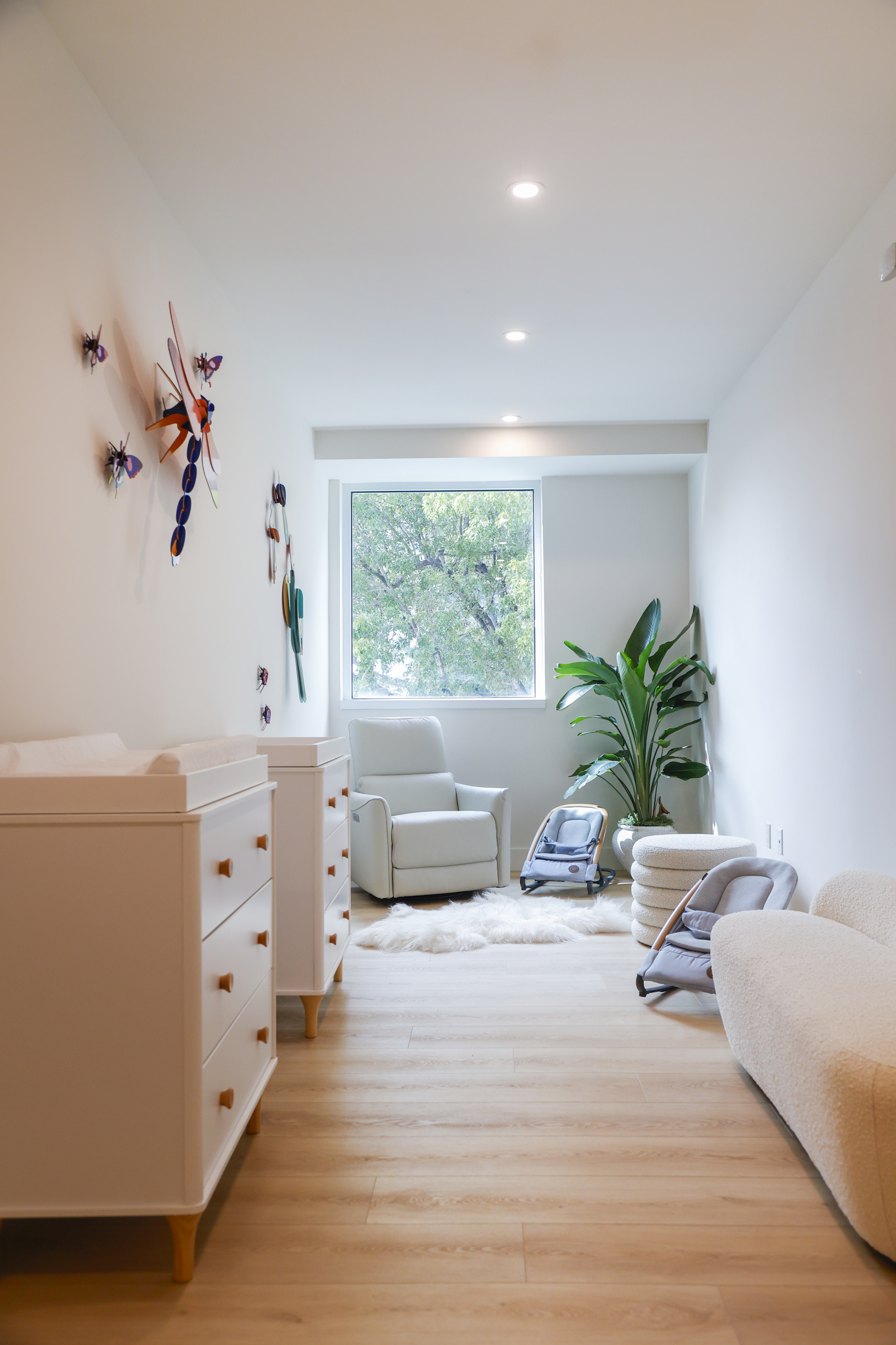 One-Tribe-Miami-3-Hues-Destinee-A-Hughes